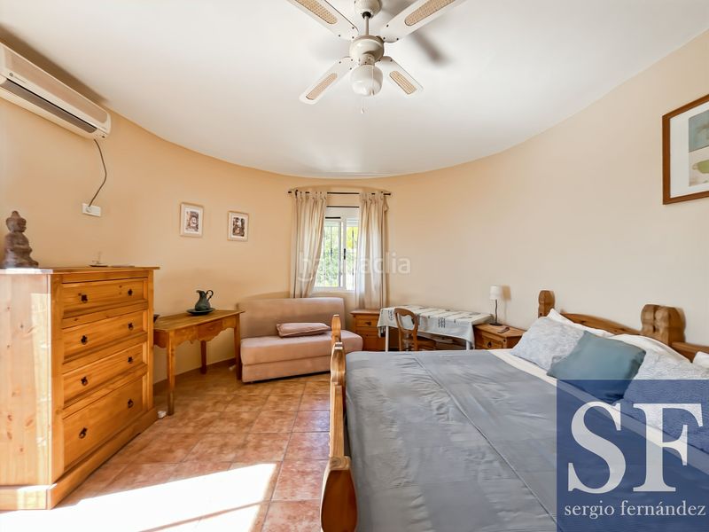 Foto 4304f4a8-782e-4154-9e13-85dba2c32460. Casa en Cómpeta