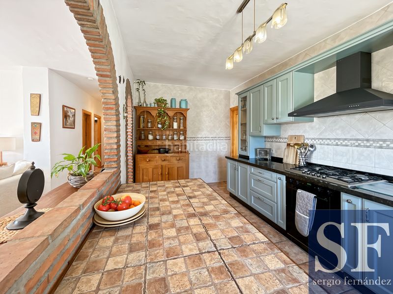 Foto c5ef5d1f-5dd1-4562-bcb1-3913d6a6cf7c. Casa en Cómpeta