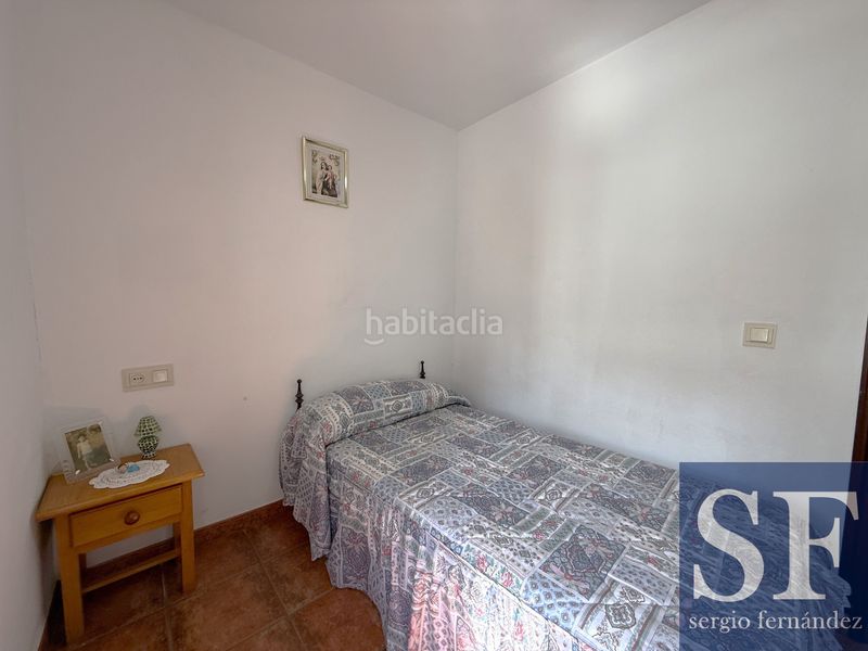 Foto aedf44cf-ead0-4ed8-b218-fa0825862428. Casa adosada en Canillas de Albaida
