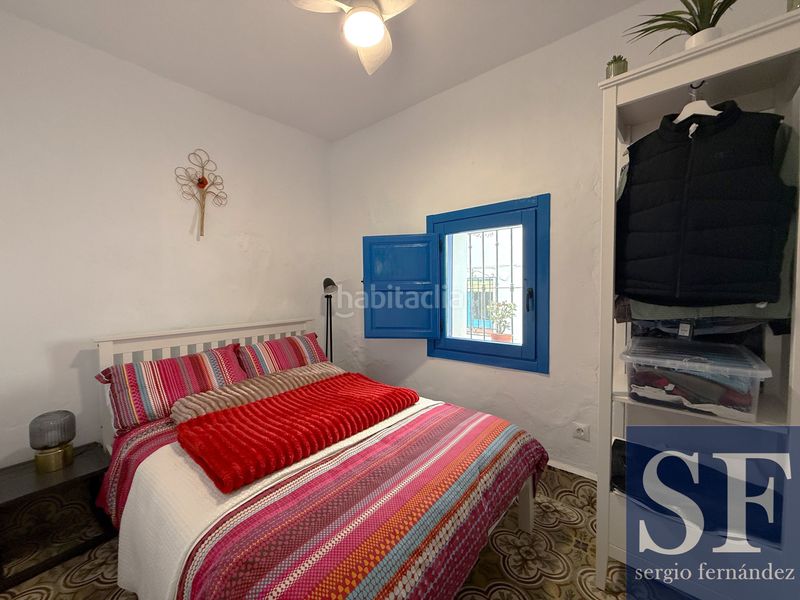 Foto fcd9bfa6-509b-47a0-a505-503690d1b860. Casa adossada a Cómpeta