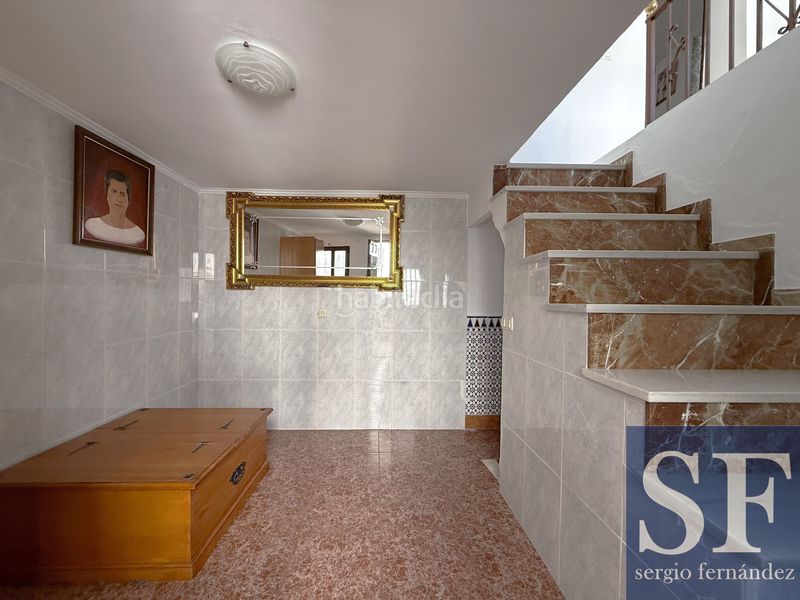 Foto 111b314f-f880-4106-8514-00f89c860e18. Casa adossada a Cómpeta