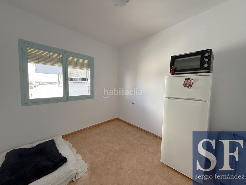Foto db6f752a-d455-4be7-8576-b8dbe8e1b4c7. Casa adossada a Cómpeta