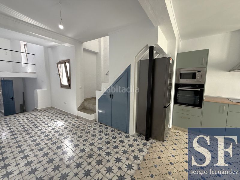 Foto b4f0b3bb-2833-468a-b7b5-406794fe76d7. Casa adossada a Cómpeta