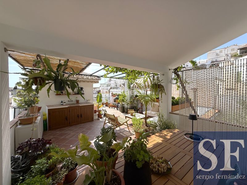 Foto 15e8b50d-6694-4f37-a159-1023d52a3f1d. Casa adossada a Cómpeta