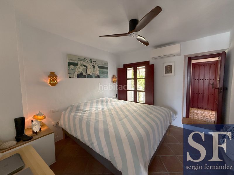 Foto b0f6b540-89c6-4341-8368-23c8c6b28a50. Casa adossada a Cómpeta