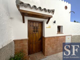 Casa adossada a Cómpeta