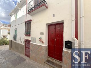 Casa adosada en Cómpeta