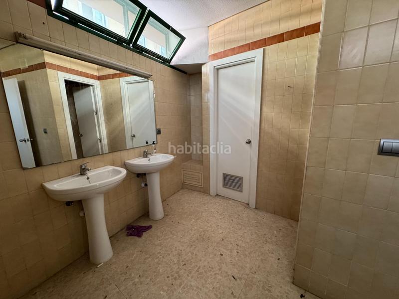 Foto 2d25a9a0-8eec-40ac-9507-7696c415b89d. Office space in virgen del carmen 1 in Casco Antiguo Algeciras