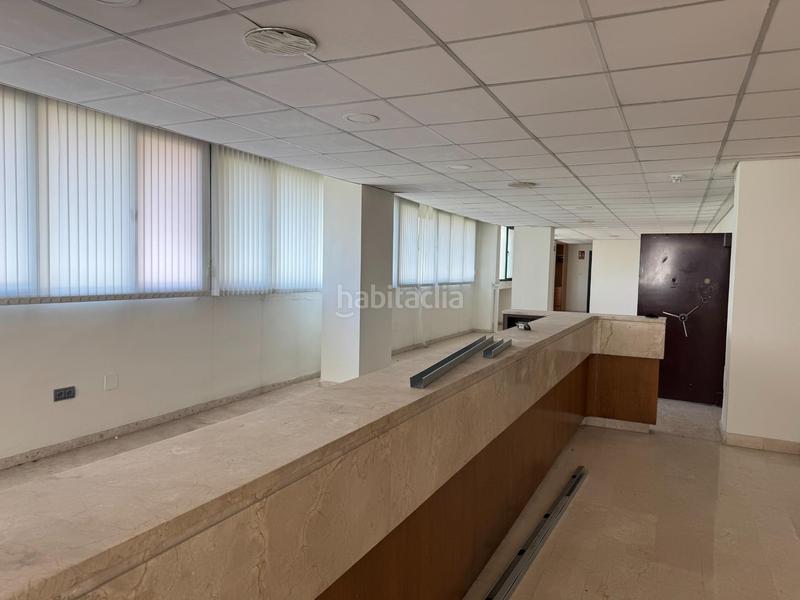 Foto b3c303eb-279d-4716-a903-2b96c61c8e97. Office space in virgen del carmen 1 in Casco Antiguo Algeciras