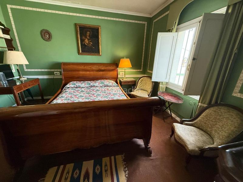 Foto 04257ee4-f113-4052-8bef-a156980cfbaf. Chalet  independiente de cuatro dormitorios en alexander henderson zona parque de las acacias en Algeciras