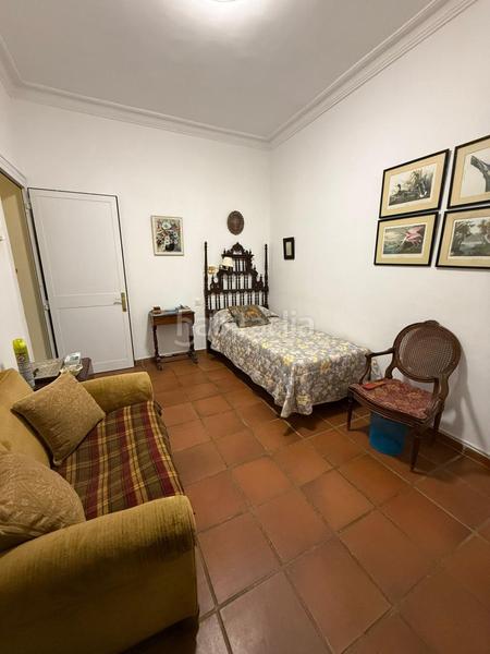 Foto a10b0f63-b06e-40bb-b248-d28388b69243. Chalet  independiente de cuatro dormitorios en alexander henderson zona parque de las acacias en Algeciras