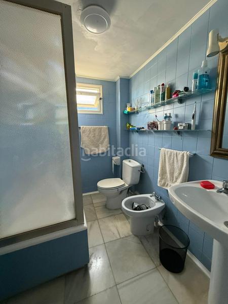 Foto a866378c-b5da-4974-86ff-4e227bf89bee. Chalet  independiente de cuatro dormitorios en alexander henderson zona parque de las acacias en Algeciras