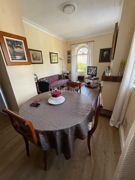 Foto b94ad0a4-ba88-4522-8534-e3cce5f44088. Chalet  independiente de cuatro dormitorios en alexander henderson zona parque de las acacias en Algeciras