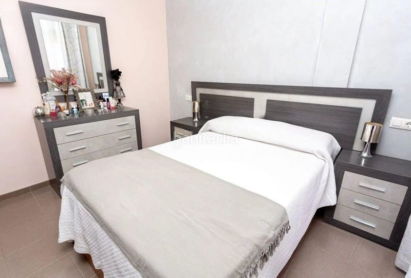 Foto aa9680cb-84bd-470b-892a-95043e3b339e. Casa adossada amb aparcament a La Granja - La Colina - Los Pastores Algeciras