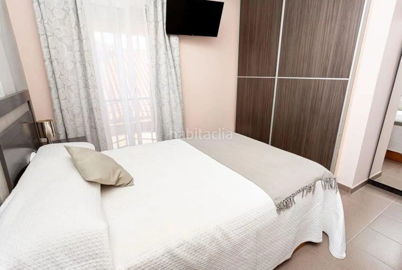 Foto d75938da-6132-47cf-a3c6-9bdb74df0d96. Casa adossada amb aparcament a La Granja - La Colina - Los Pastores Algeciras