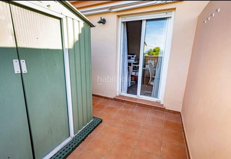 Foto eed5e8d5-6847-4d0e-adac-0318d5a6550b. Casa adossada amb aparcament a La Granja - La Colina - Los Pastores Algeciras