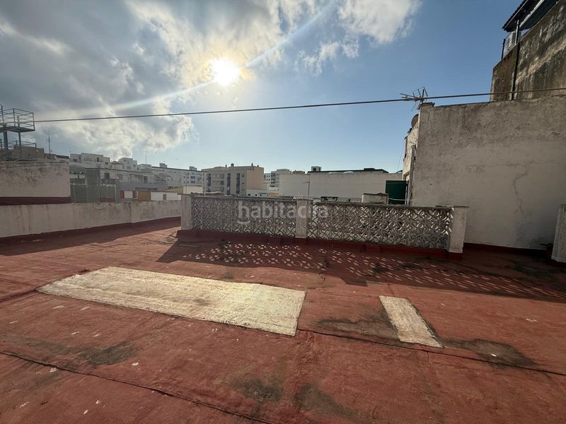 Foto f6560e1d-0d90-4f0c-8936-a7a1a3fe78fc. Casa a Casco Antiguo Algeciras