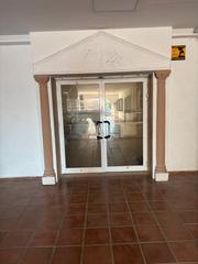 Local commercial à Avenida de gran bretaña 26. Local en venta mijas costa (mijas golf)