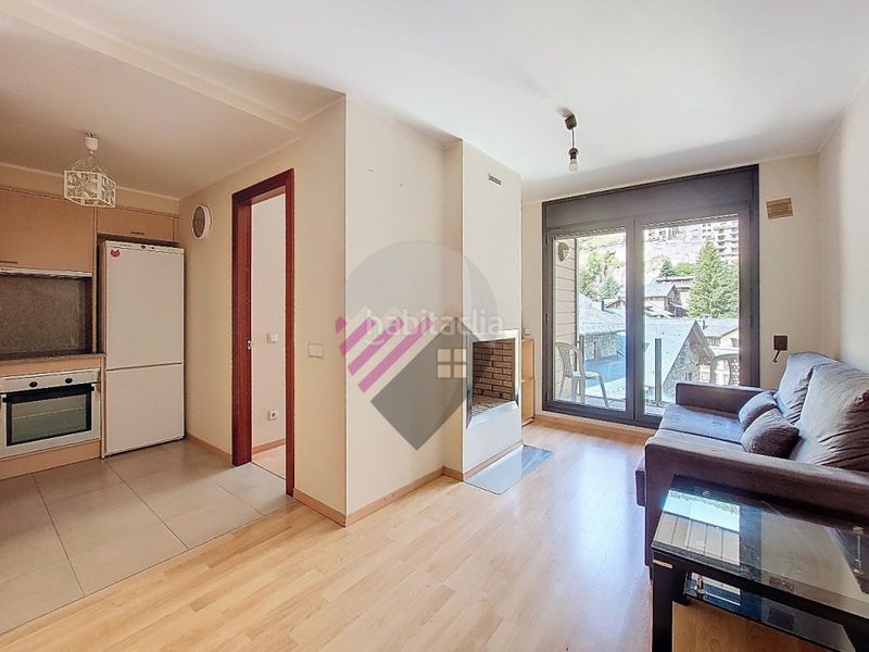 Foto a88a8104-163e-4455-a6d1-c224c48c736c. Rent flat with parking in Canillo Canillo
