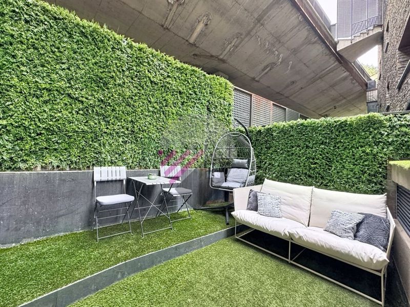 Foto ee84d08e-9e5b-448a-8d6d-c69d1525bbb9. Planta baixa amb aparcament a Encamp Encamp