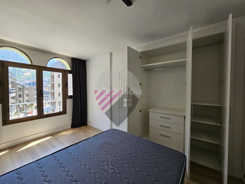Foto a81f99da-09ba-438b-9c1b-946d38ddcf22. Rent flat with parking in Encamp Encamp