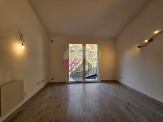 Lloguer Pis  Ctra. de la rabassa, 1000. Piso en alquiler en sant julia comodidad y estilo.
