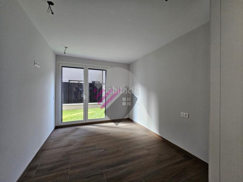 Foto 136bdab8-5c58-40ec-b498-e561e43e4098. Rent ground floor with parking in Sispony La Massana