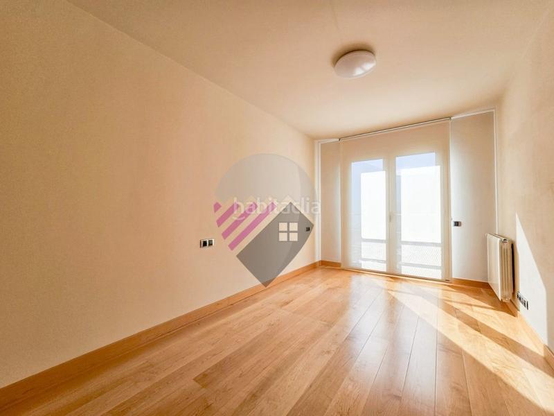 Foto 2cd75b40-d83b-406e-bf0b-fcf7a1f9683f. Alquiler piso amplio y luminoso piso en alquiler en escaldes en Escaldes-Engordany