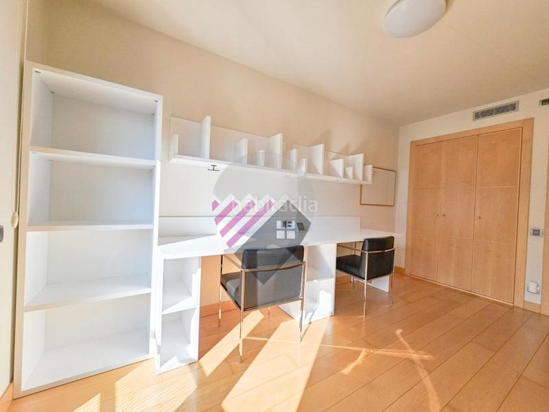 Foto 5e1ae24b-04bd-4cfc-83b7-762756109951. Alquiler piso amplio y luminoso piso en alquiler en escaldes en Escaldes-Engordany