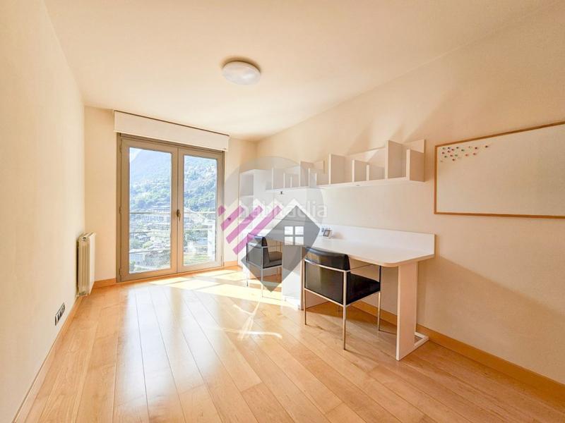 Foto 7550af33-2db6-4f51-8578-8948186f7b1a. Alquiler piso amplio y luminoso piso en alquiler en escaldes en Escaldes-Engordany
