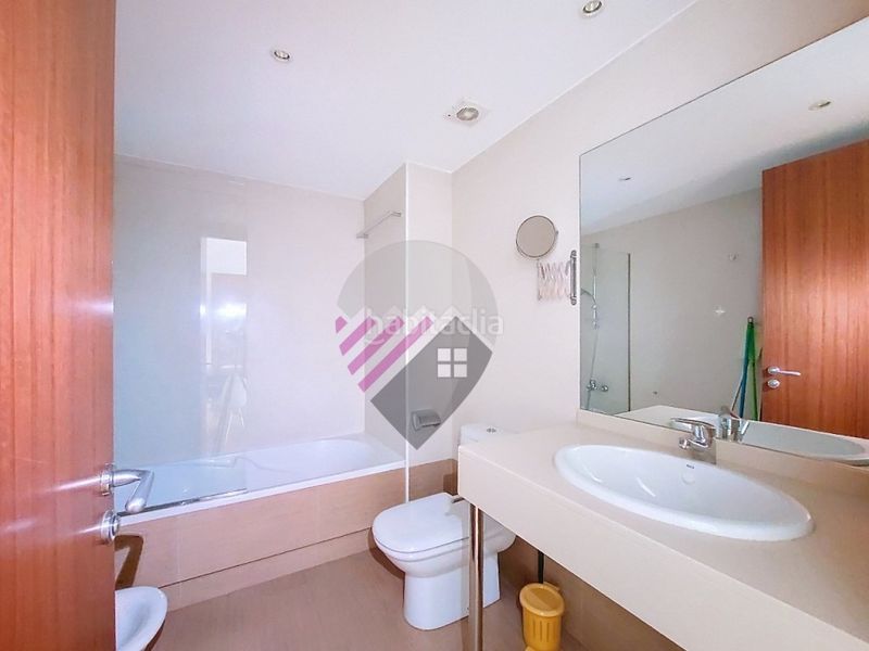 Foto 96517c61-2068-4f72-a654-b06cd4ce1fb2. Rent flat with parking in El Tarter Canillo