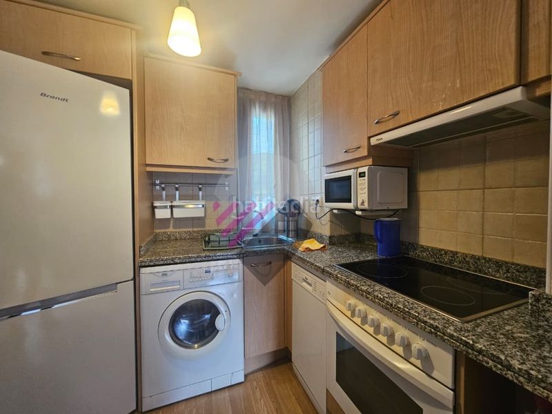 Foto 8822c006-4409-4fad-ac32-d6923bc32134. Rent flat with parking in Soldeu-Incles Canillo
