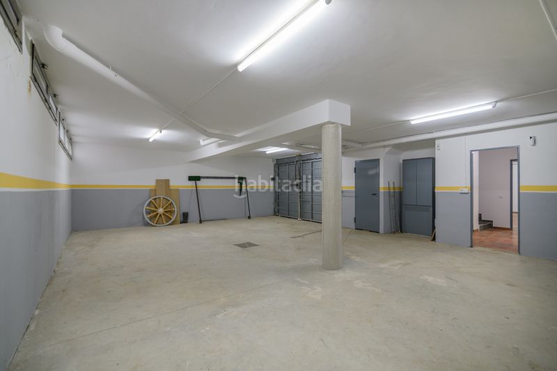 Foto 1836b3f9-f4be-4173-9ebd-2fe0d21c69c7. Xalet amb xemeneia calefacció aparcament a Cunit residencial Cunit