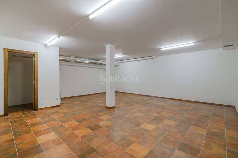 Foto 46b189d2-2668-49e2-a581-7b0ee5dc08dd. Xalet amb xemeneia calefacció aparcament a Cunit residencial Cunit