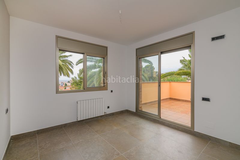 Foto 5be0c844-c0bf-4056-930a-aeafc24925fb. Xalet amb xemeneia calefacció aparcament a Cunit residencial Cunit