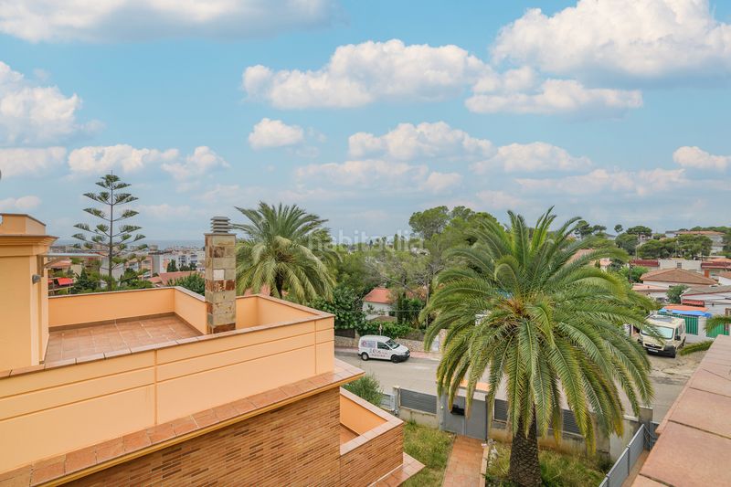 Foto 5ce3d972-32ac-4272-8ea4-425a877bfbb2. Xalet amb xemeneia calefacció aparcament a Cunit residencial Cunit