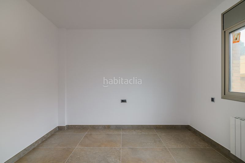 Foto be78844c-a2ff-4366-8639-85e193e486e1. Xalet amb xemeneia calefacció aparcament a Cunit residencial Cunit