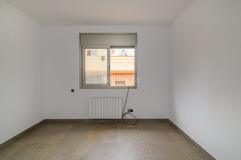 Foto ff5b3ae1-c25f-483a-9395-d9f8bb86fa92. Xalet amb xemeneia calefacció aparcament a Cunit residencial Cunit