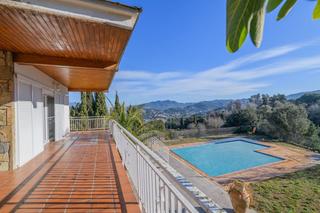 Chalet  Calle dels castanyers. Preciosa casa en el golf