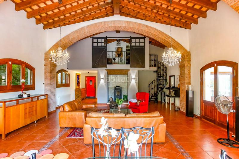 Foto 89899fd6-9248-4324-89d4-930f1c01ab5b. Masía en ronda sud 0 preciosa masia con licencia turística y restaurante en Olivella
