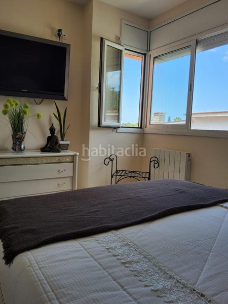 Foto b8f54cc9-4af5-42c9-bc8c-82675e0338d3. Apartamento  con vistas al mar, piscina y plaza de parking en Segur de Calafell