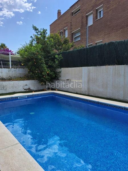 Foto d437d1a3-f605-4d43-8a4b-2d9fd328f563. Apartamento  con vistas al mar, piscina y plaza de parking en Segur de Calafell