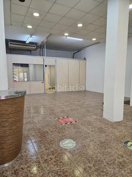 Foto a2a21b06-e0a4-4971-95a7-6d462cf44506. Local commercial dans Prosperitat Barcelona