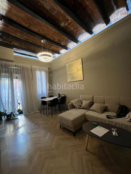 Foto 6a8c3fd6-8e17-48c7-bf8c-f7c0f6507a78. Apartamento vivenda en el gótic en St. Pere - Sta. Caterina - El Born Barcelona