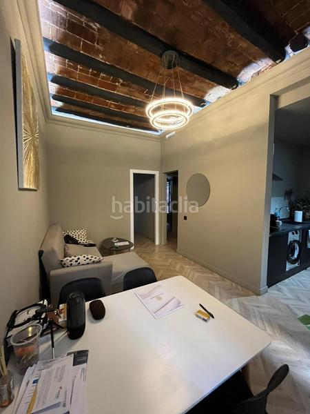 Foto f26bfca0-e140-434e-aa58-af8fa3dbb6d7. Apartamento vivenda en el gótic en St. Pere - Sta. Caterina - El Born Barcelona