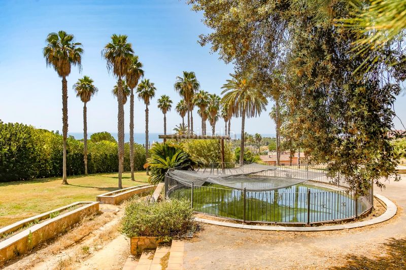 Foto a7596d22-73e7-4085-8d3d-0b23d5b059cb. Masia amb xemeneia calefacció aparcament a El Palau - Escorxador Mataró