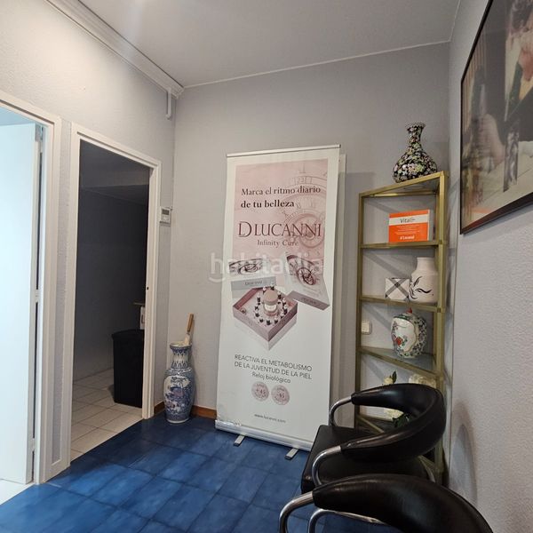 Foto fe20f32a-821e-4ae9-95f9-45ecc87f85e0. Geschäftsraum in carrer de josep ricart 46 in Roses-Castellbell Sant Feliu de Llobregat
