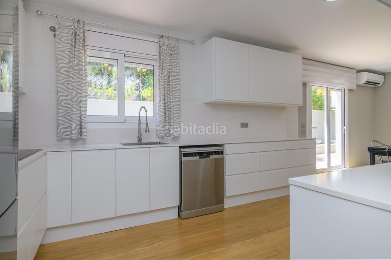 Foto ae4c8257-4e8f-4a77-83cb-8051eb32ca95. Chalet avec chauffage piscine dans Ullastrell