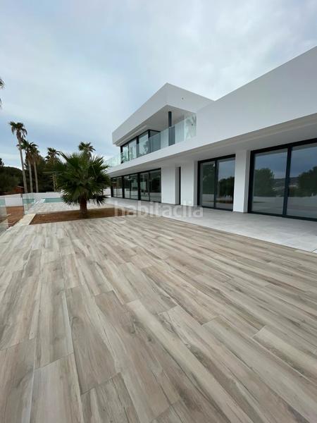 Foto 19ffeb49-7141-42f4-983b-861fcfa0d6e4. Casa amb calefacció aparcament piscina a Partida Comunes-Adsubia Xàbia