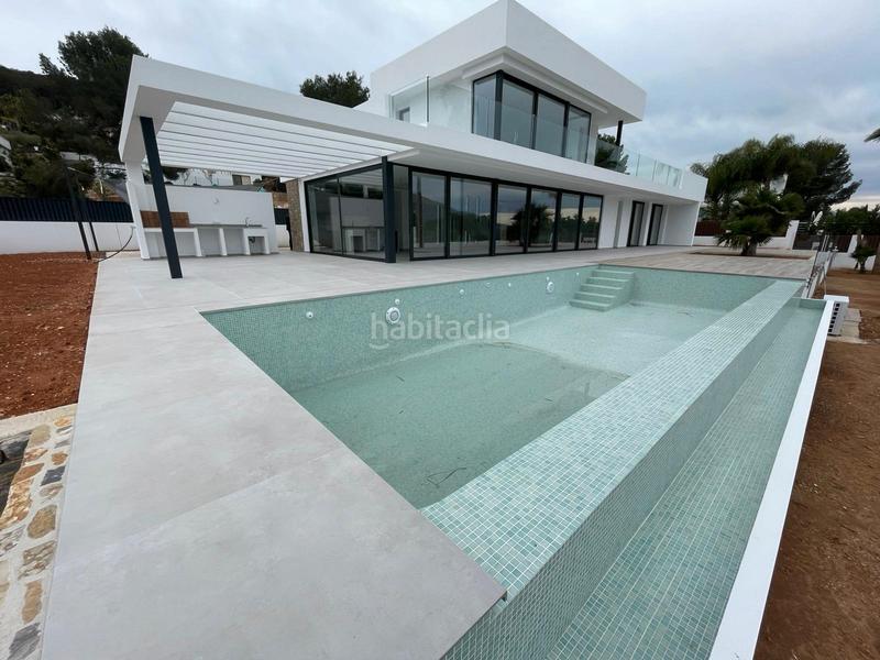 Foto 4e015d27-e68c-4726-a0fb-06f665857f89. Casa amb calefacció aparcament piscina a Partida Comunes-Adsubia Xàbia